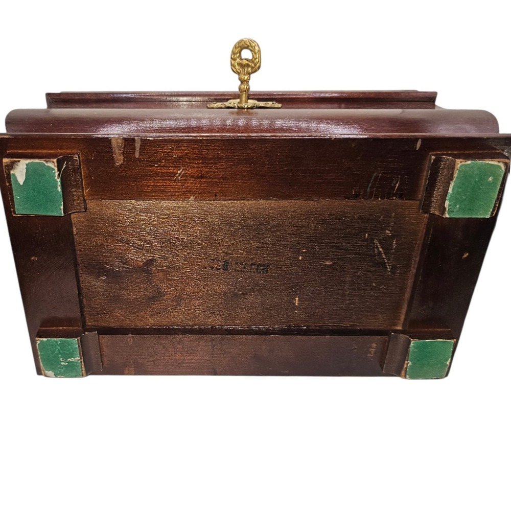 Vintage Virginia Metalcrafters Williamsburg Mahogany Jewelry Chest Box w/ Key - Picture 10 of 11